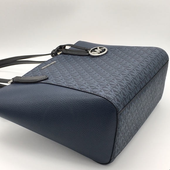 MICHAEL KORS KIMBERLY SM BONDED TOTE NAVY MULTI - Picture 7 of 14
